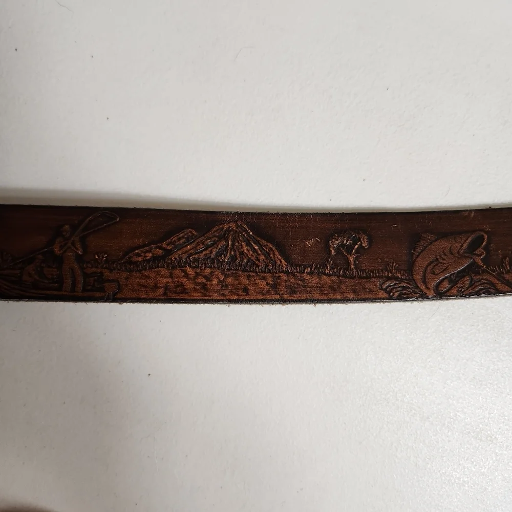 Kids |L/10-12| Brown Leather Fly Fishing Scenery Tooled Embossed Belt